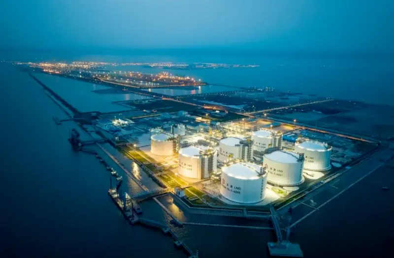 Promuovere il rinnovamento dei vecchi impianti petrolchimici e chimici