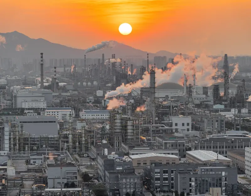L'azienda di metano di carbone innova la tecnologia di sollevamento e disidratazione dei pozzi di gas di carbone e roccia. L'azienda di metano di carbone innova la tecnologia di sollevamento e disidratazione dei pozzi di gas di carbone e roccia.